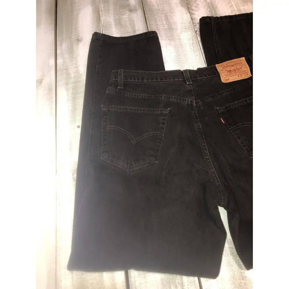 Vintage Levi’s 550 Black Relaxed Fit Denim Jeans Pants Made in Canada Size 36x34